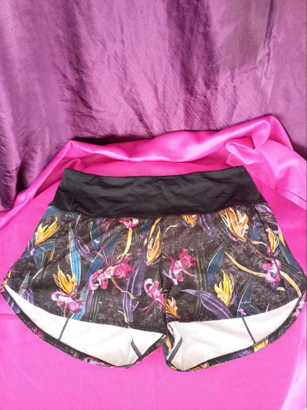 lululemon athletica Black Floral Print Women's Running Shorts